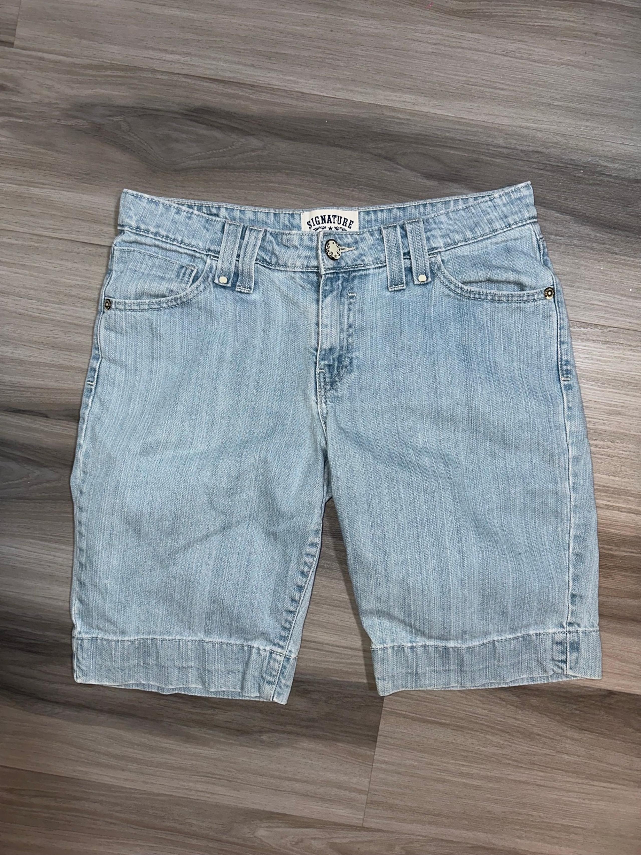 Vintage 90s Levi Strauss & Co Women’s Signature Cotton Stretch Jean Shorts Sz 10
