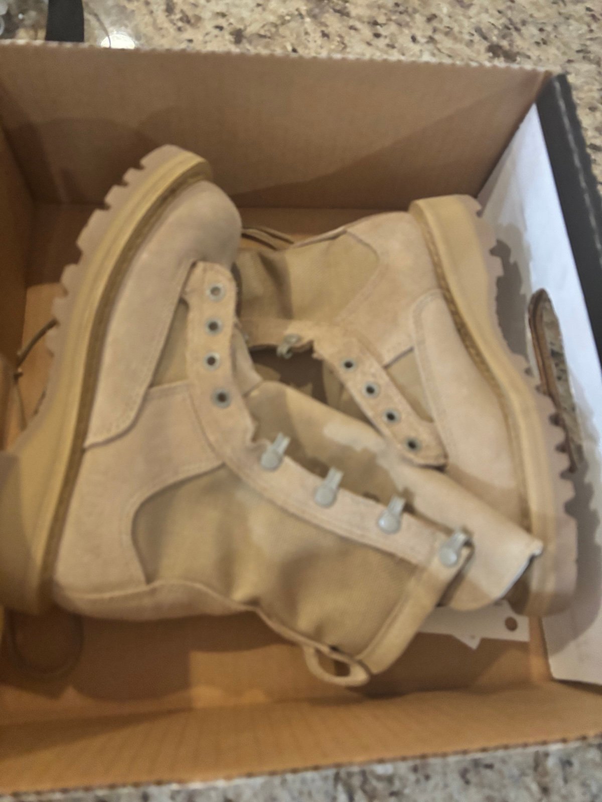 Rocky 790G120XW Army Combat Boots (Temperate Weather) Size 2 W New in Box New