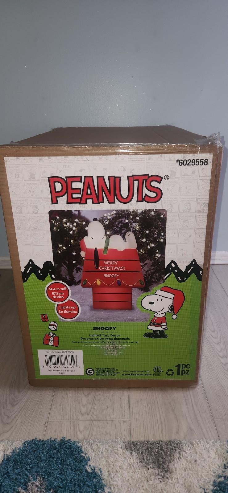 Peanuts snoopy christmas 3 ft doghouse blow mold