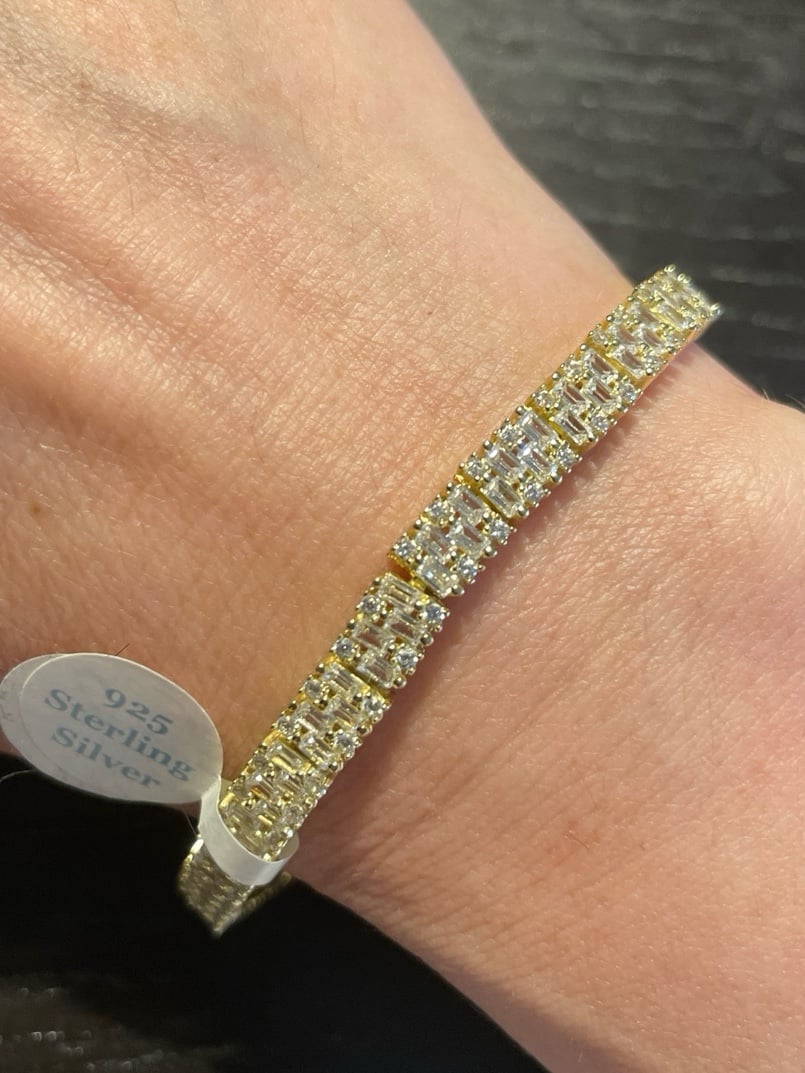 Silver bracelet for men and women