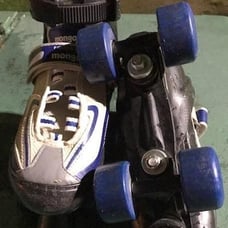 Mongoose Roller Skates size 6