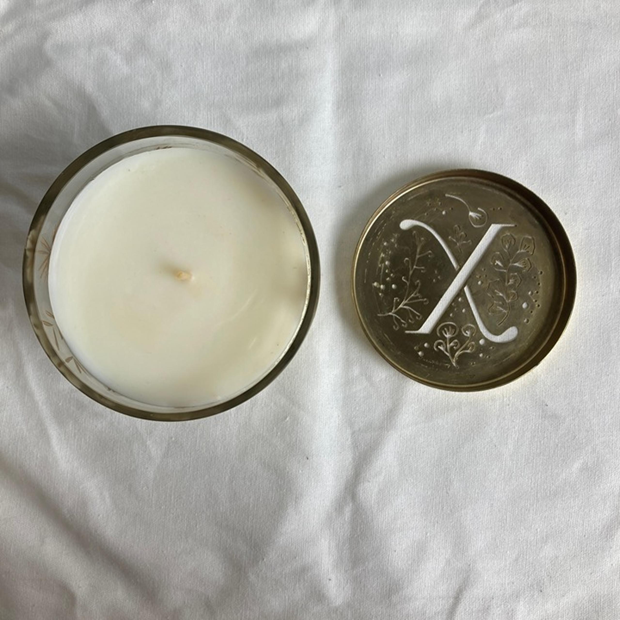 Lumi Monogram Candle Letter X