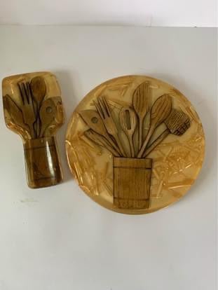 Vintage Resin Plate and Spoon Rest