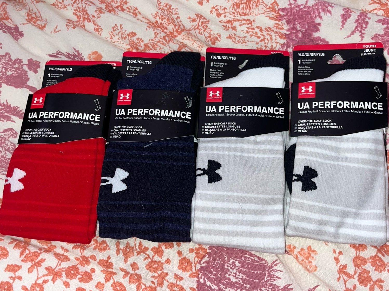 Under Armour Red, Black & Gray Performance Socks Sz Youth L Bundle NEW NWT