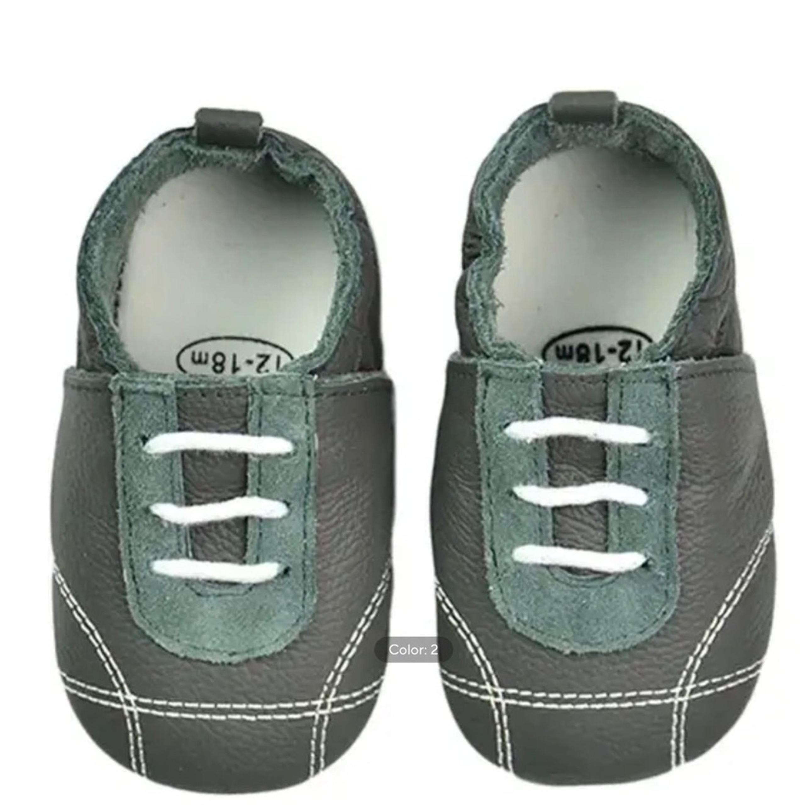 New baby leather indoor shoes size 4 18-24