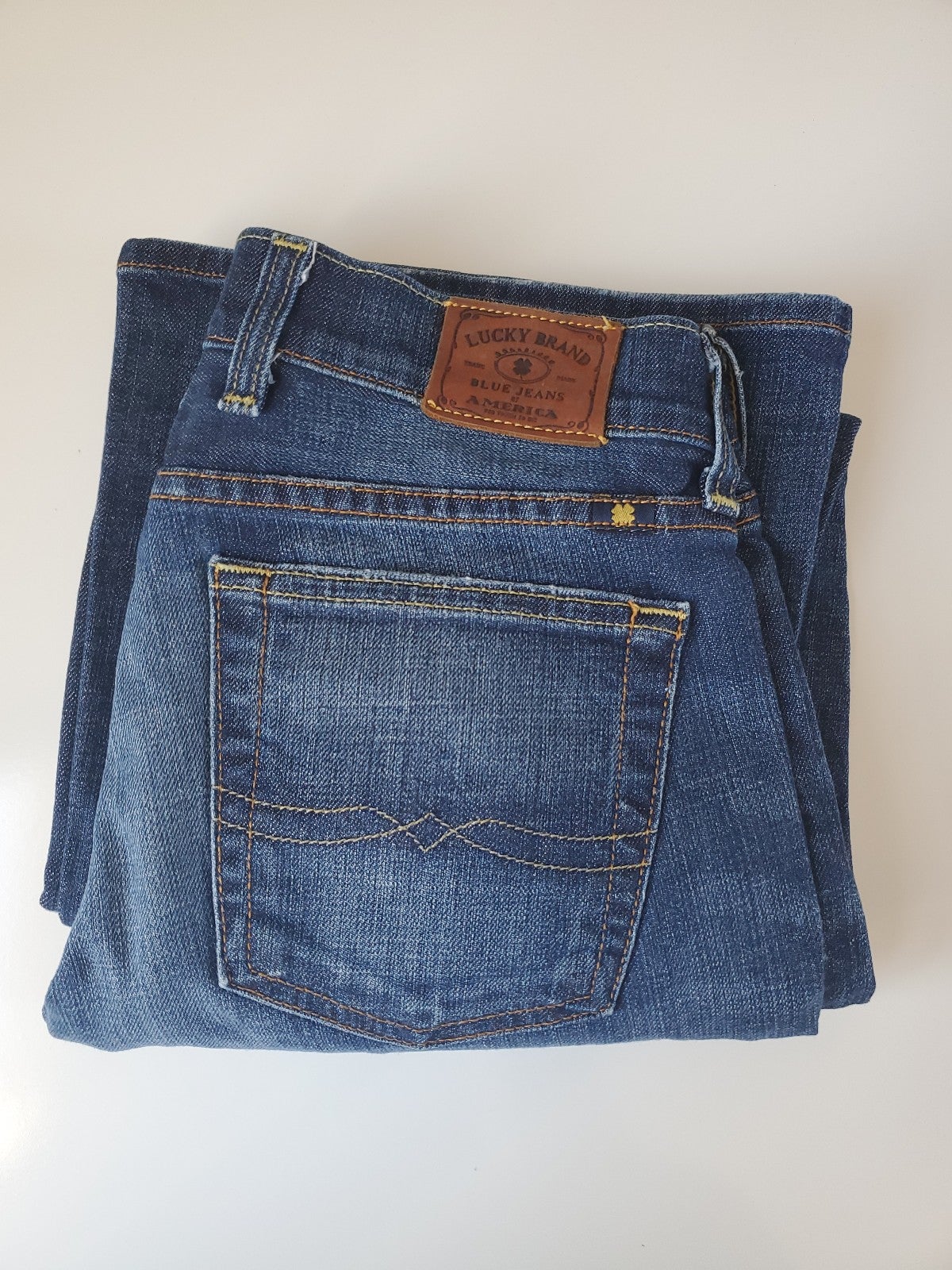 Lucky Brand Jeans Lil Maggie Ultra Low Rise Flare SIZE 2/26