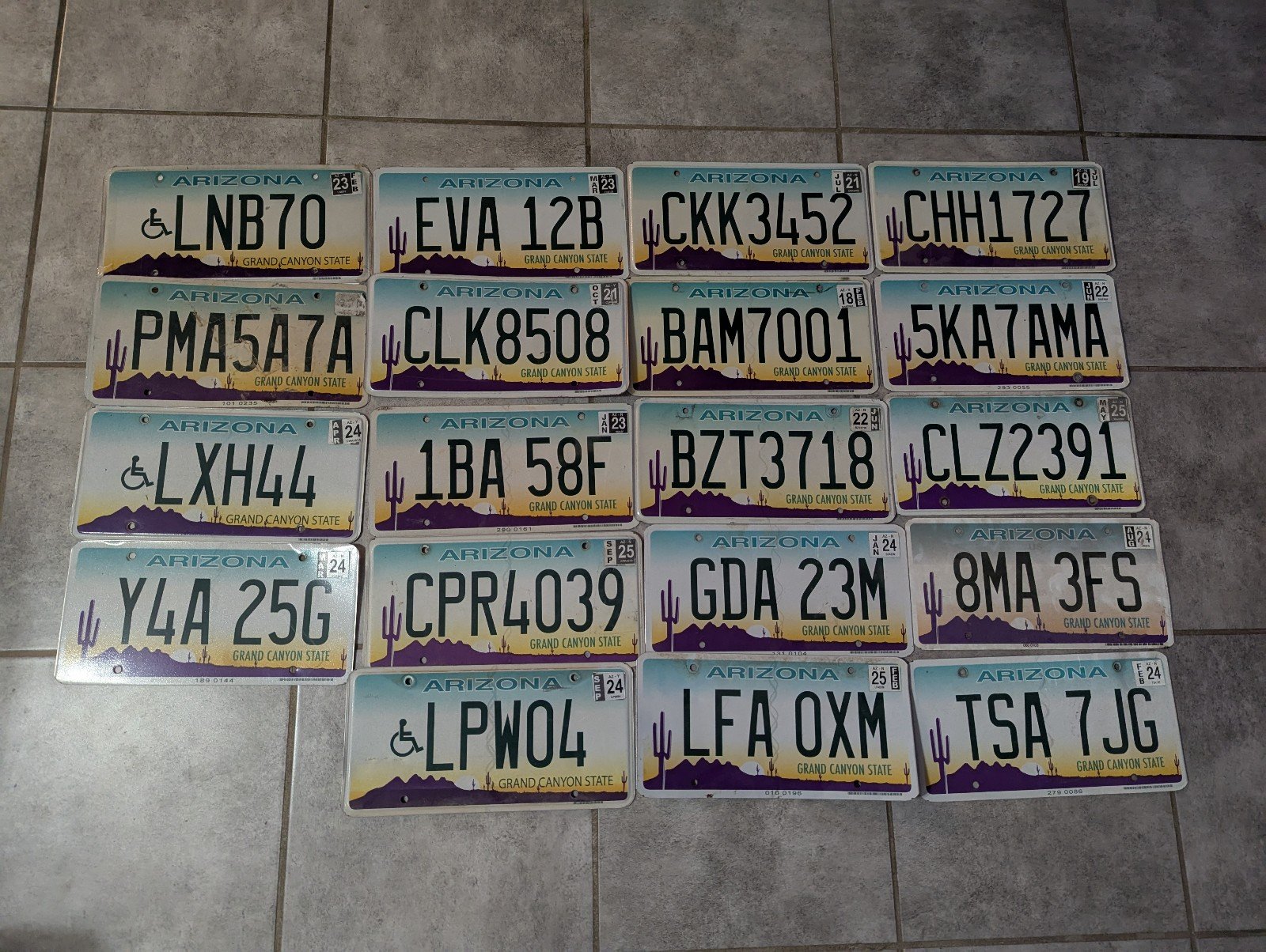 Lot of 19 Arizona Flat License Plates Grand Canyon State Crafts Crafting Mancave