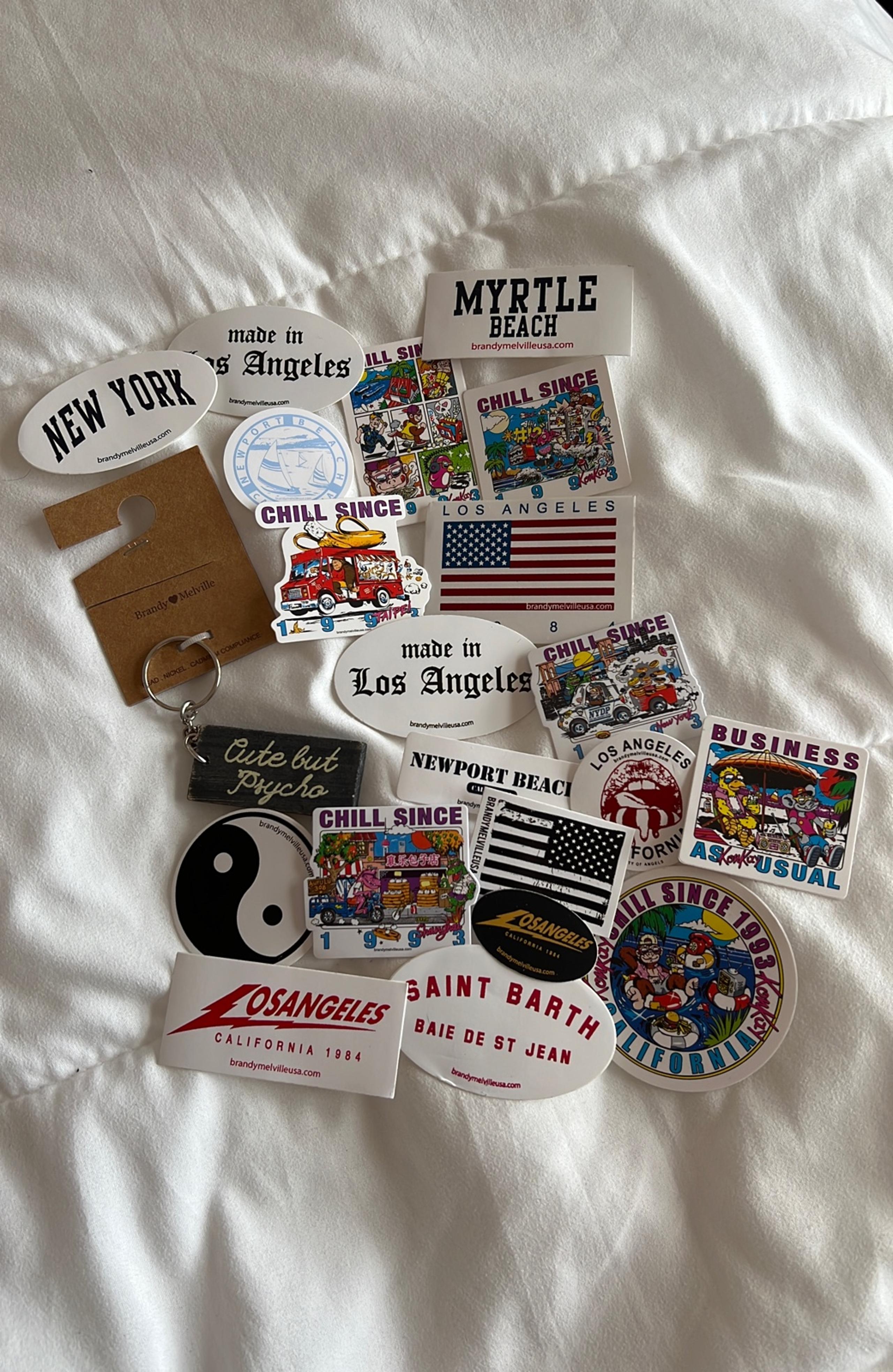 Brandy Melville keychain NWT
