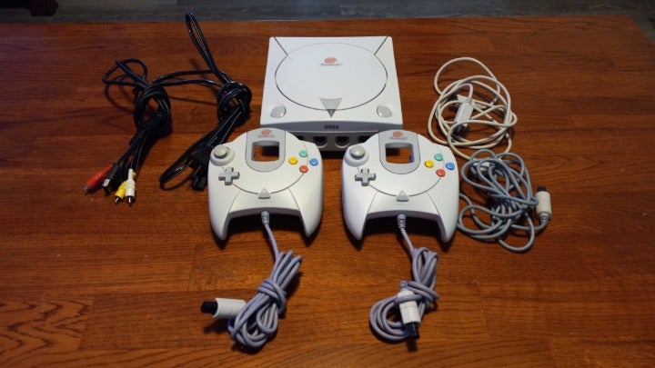 Sega Dreamcast (Full working order) (Loads shops Games)