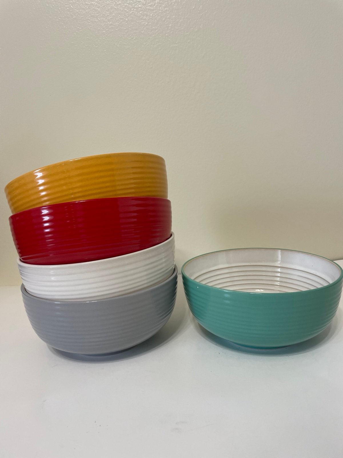 Five (5) striped And Swirl textured Ceramic cereal soup bowl new Multicolor