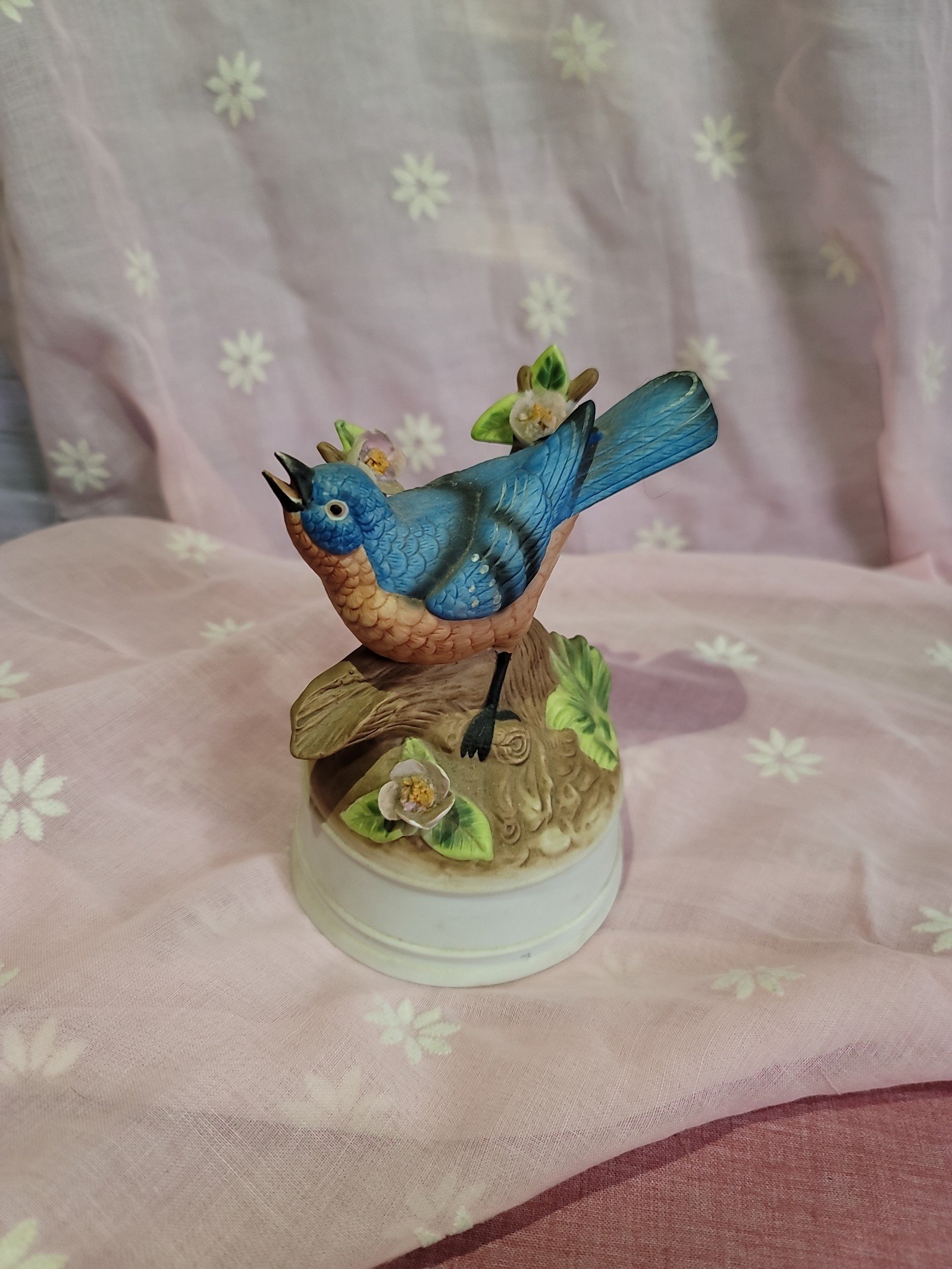 Milano Porcelain Blue Bird Music Box