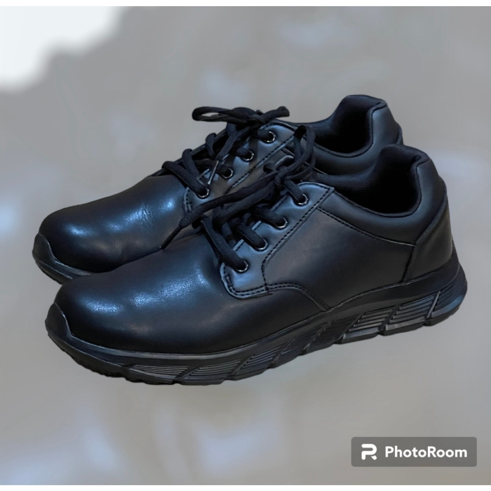Shoes for Crews Saloon II, Women's Slip Resistant Food Service Work Shoes Size 9
