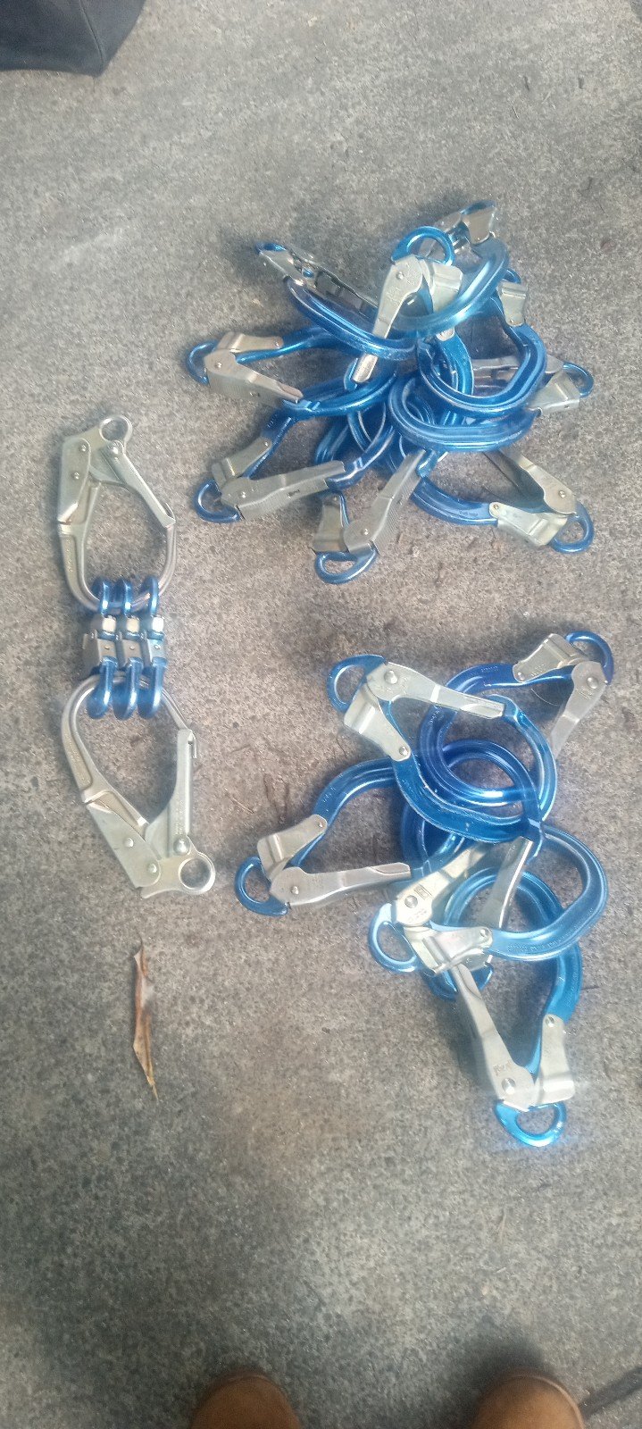 SALA Pro  Aluminum Locking Climbers Clips 3600Lbs