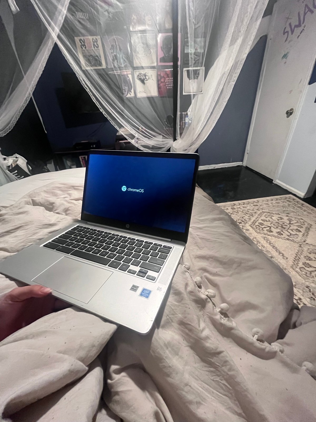 HP 14 Cromebok Laptop