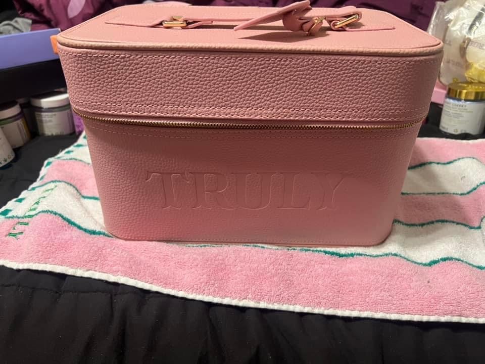 Truly Beauty’s Signature Luxury Travel Trunk in Pink!!!