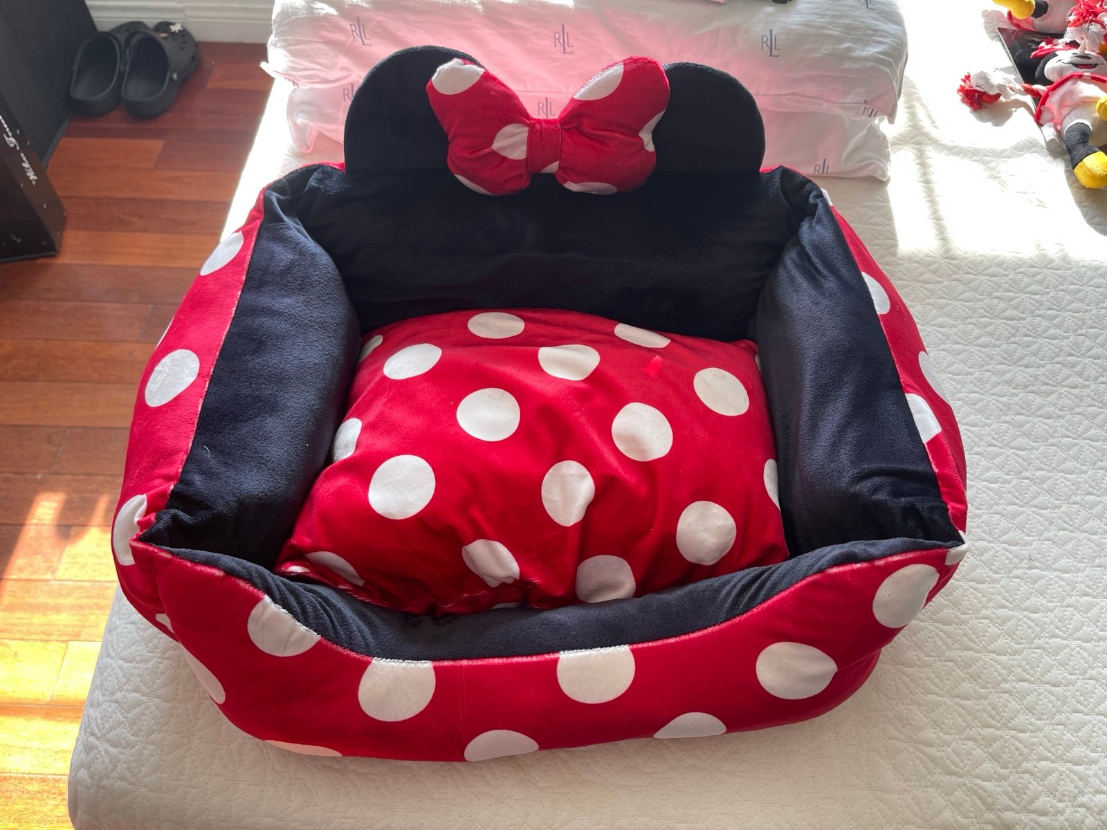 mickey dog bed