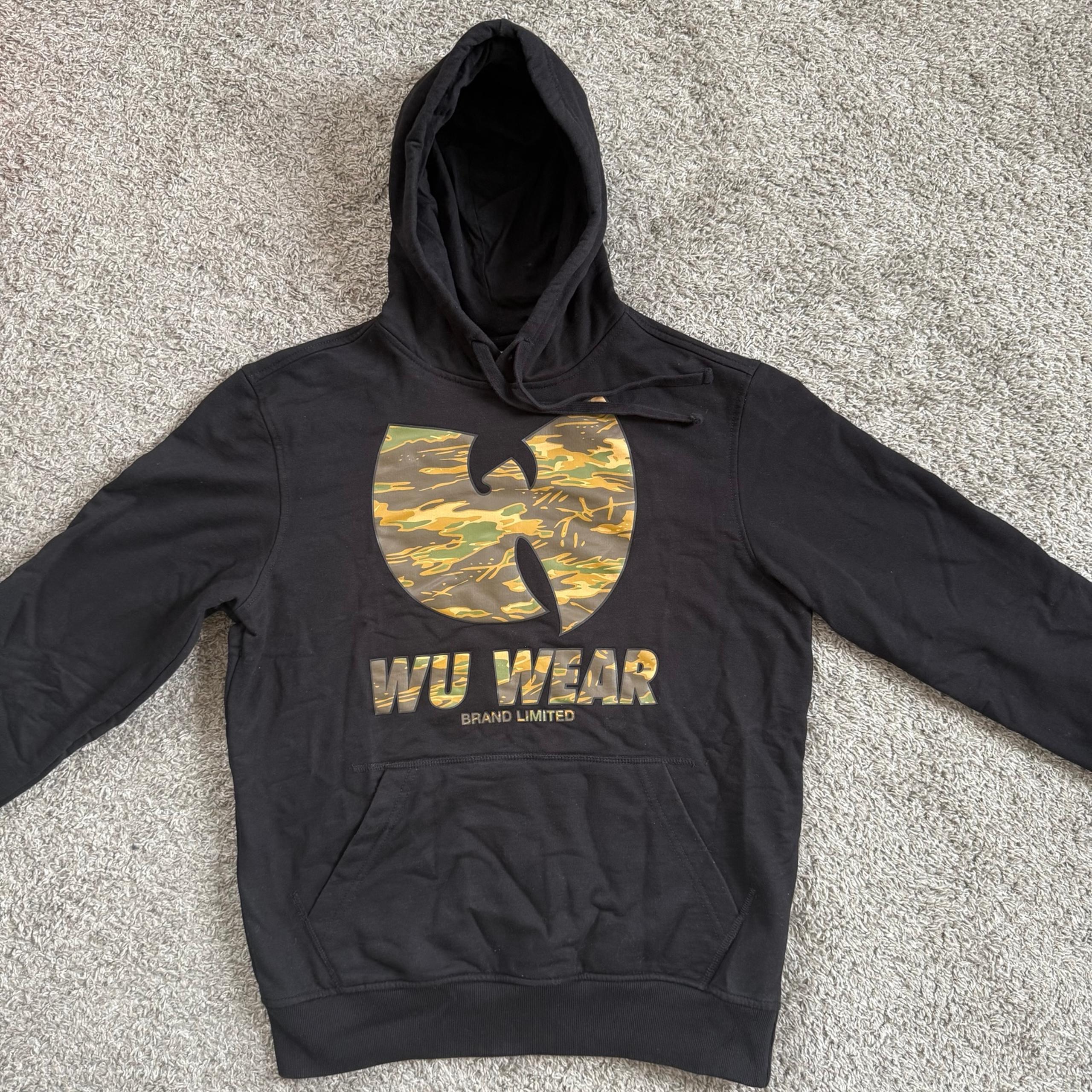Wu-Wear Hoodie Size Small Wu-Tang Black Camo Sweater Killarmy