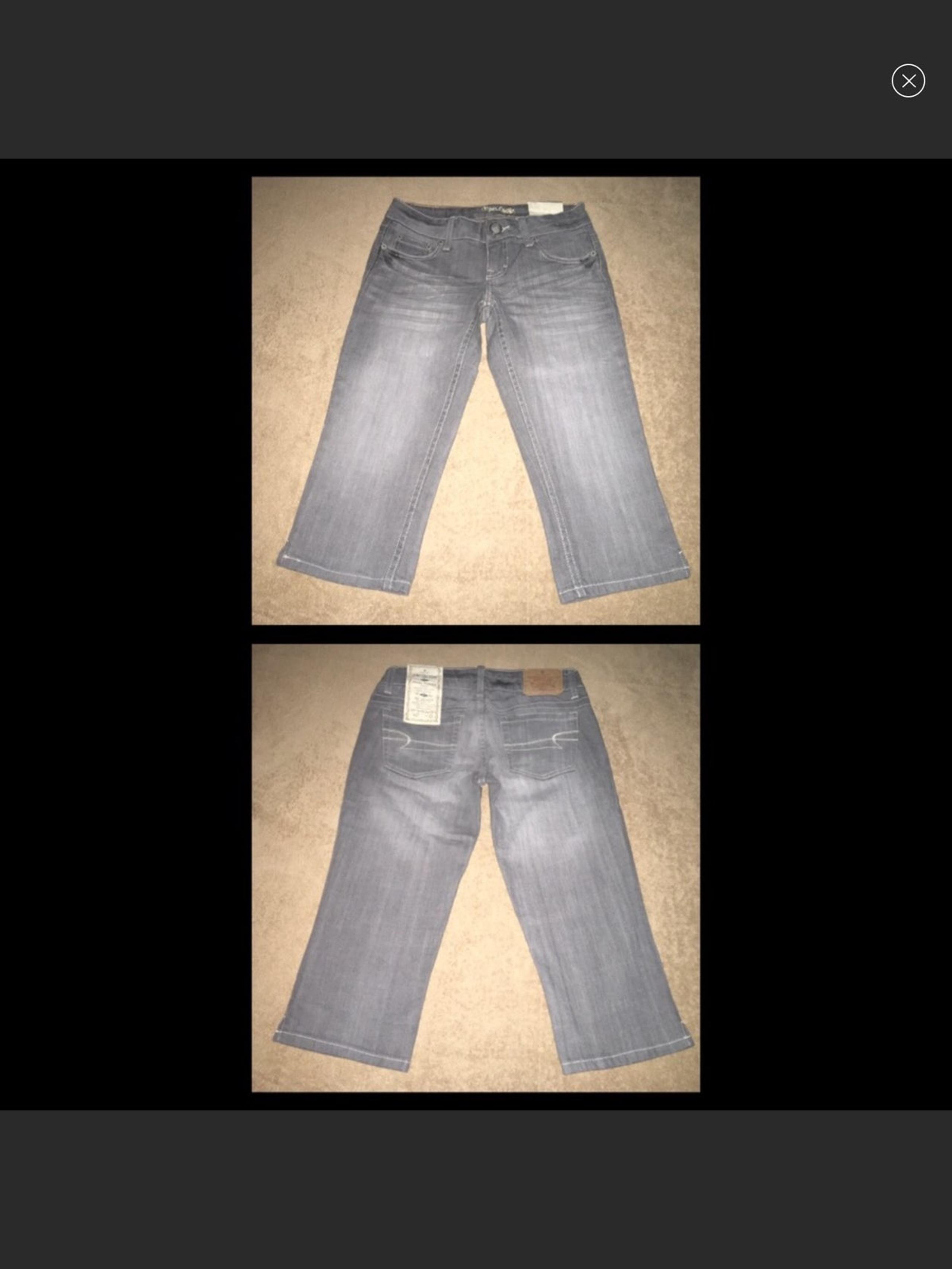 American Eagle AE cropped jeans NWT