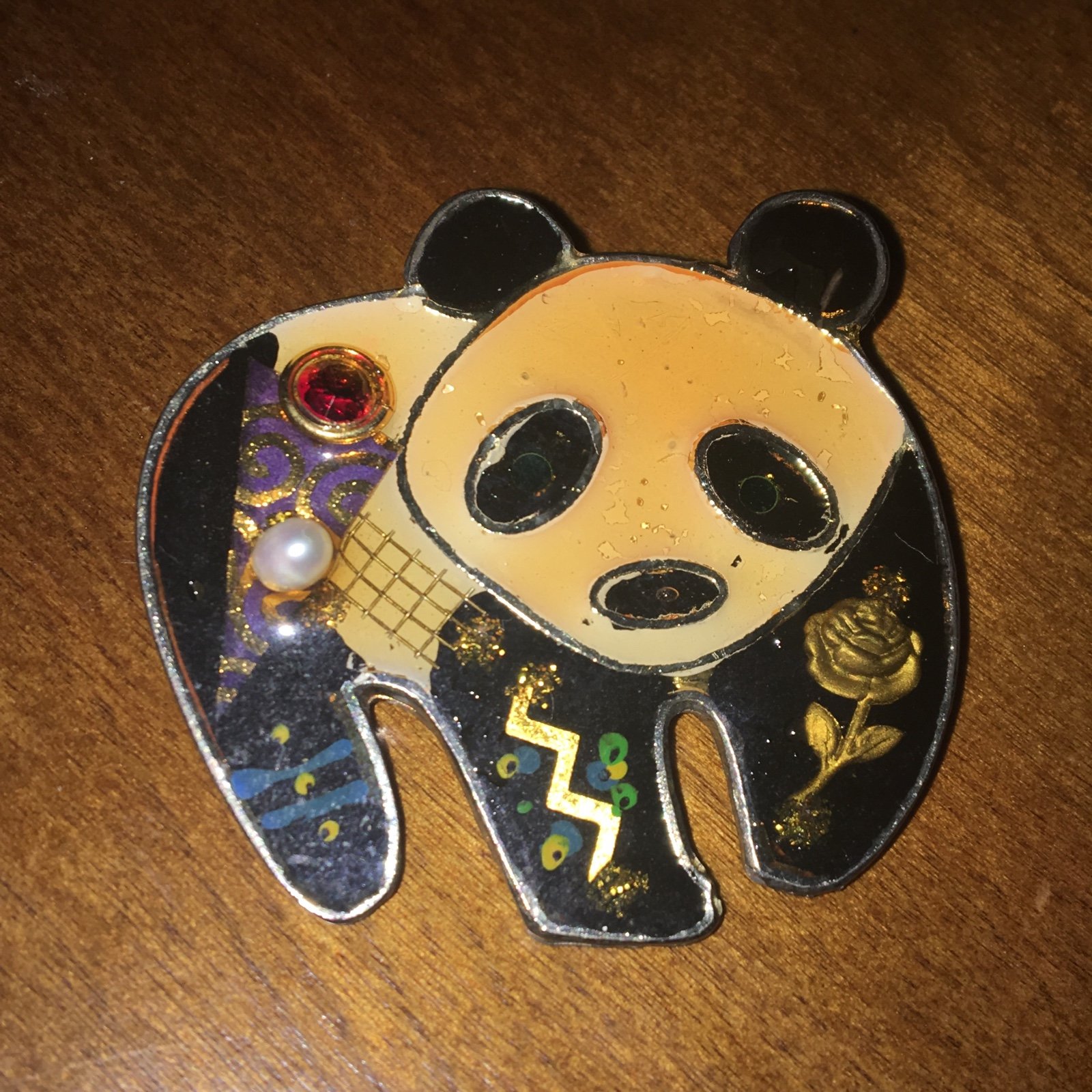 Panda pin