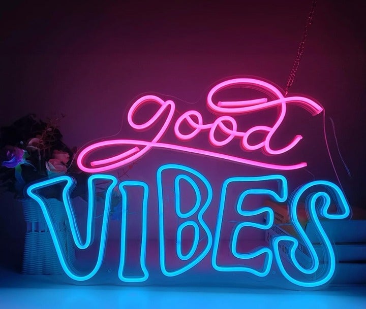 Lovely Bright Large Pink/Blue “Good Vibes” LED Night Light Room Wall Decoration