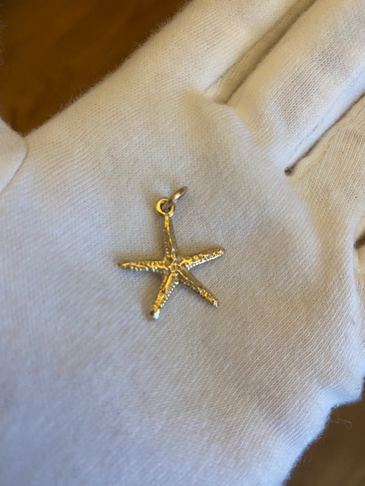 James Avery Retired 14K Starfish Pendant