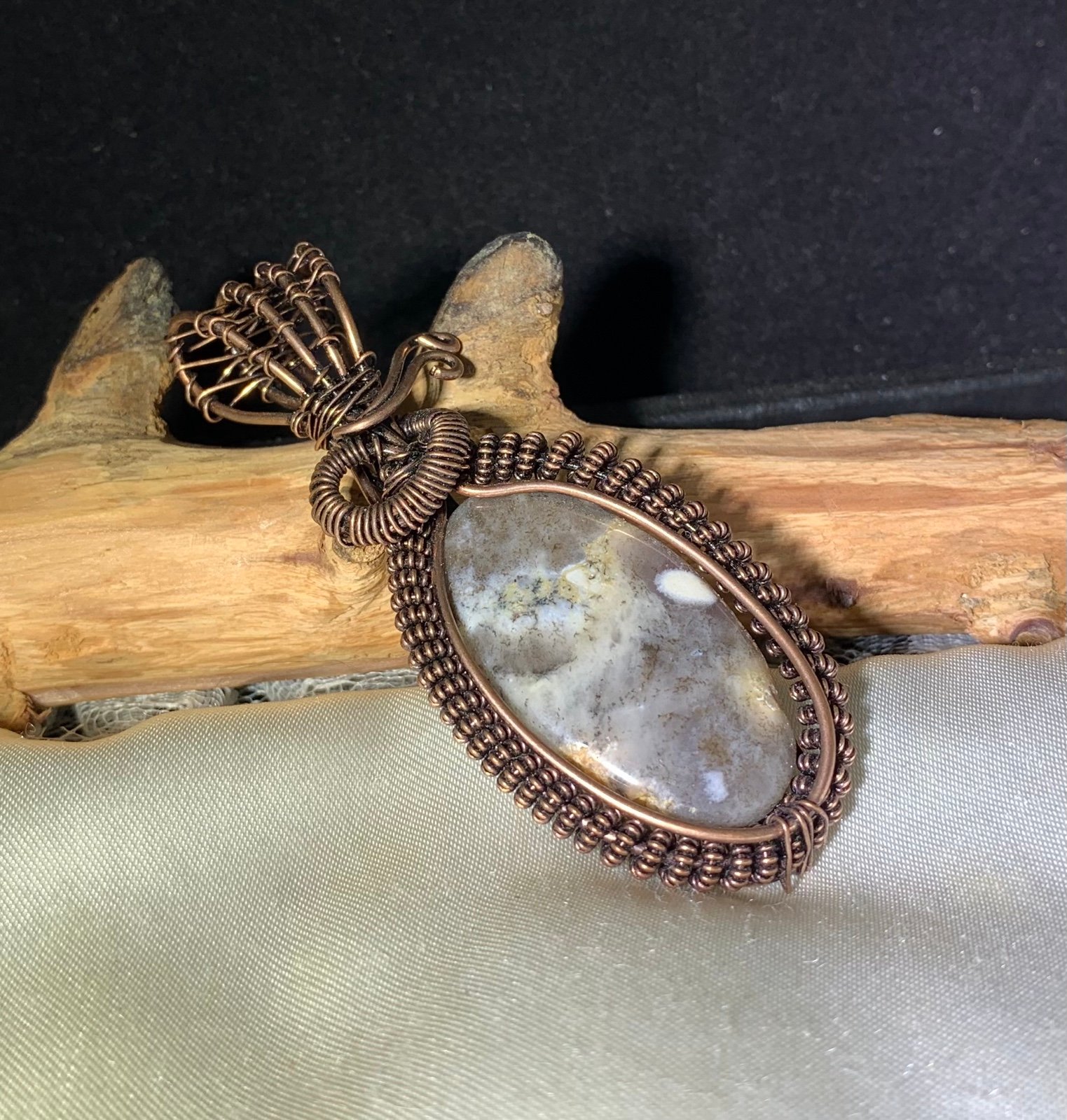 JASPER GEMSTONE ANTIQUED COPPER WIRE PENDANT