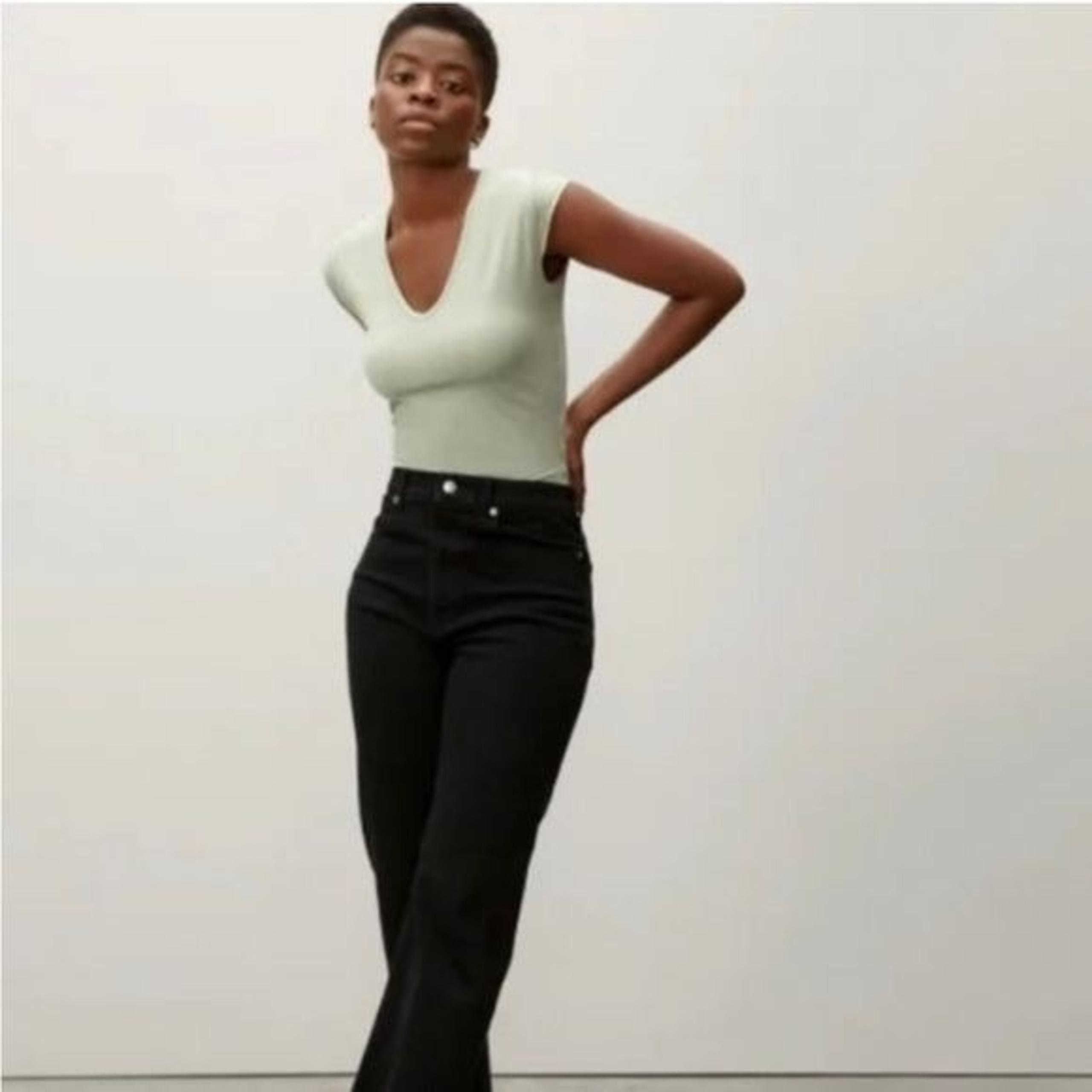 Everlane Womens The V-Neck Ballet Bodysuit Thong Laurel Green S
