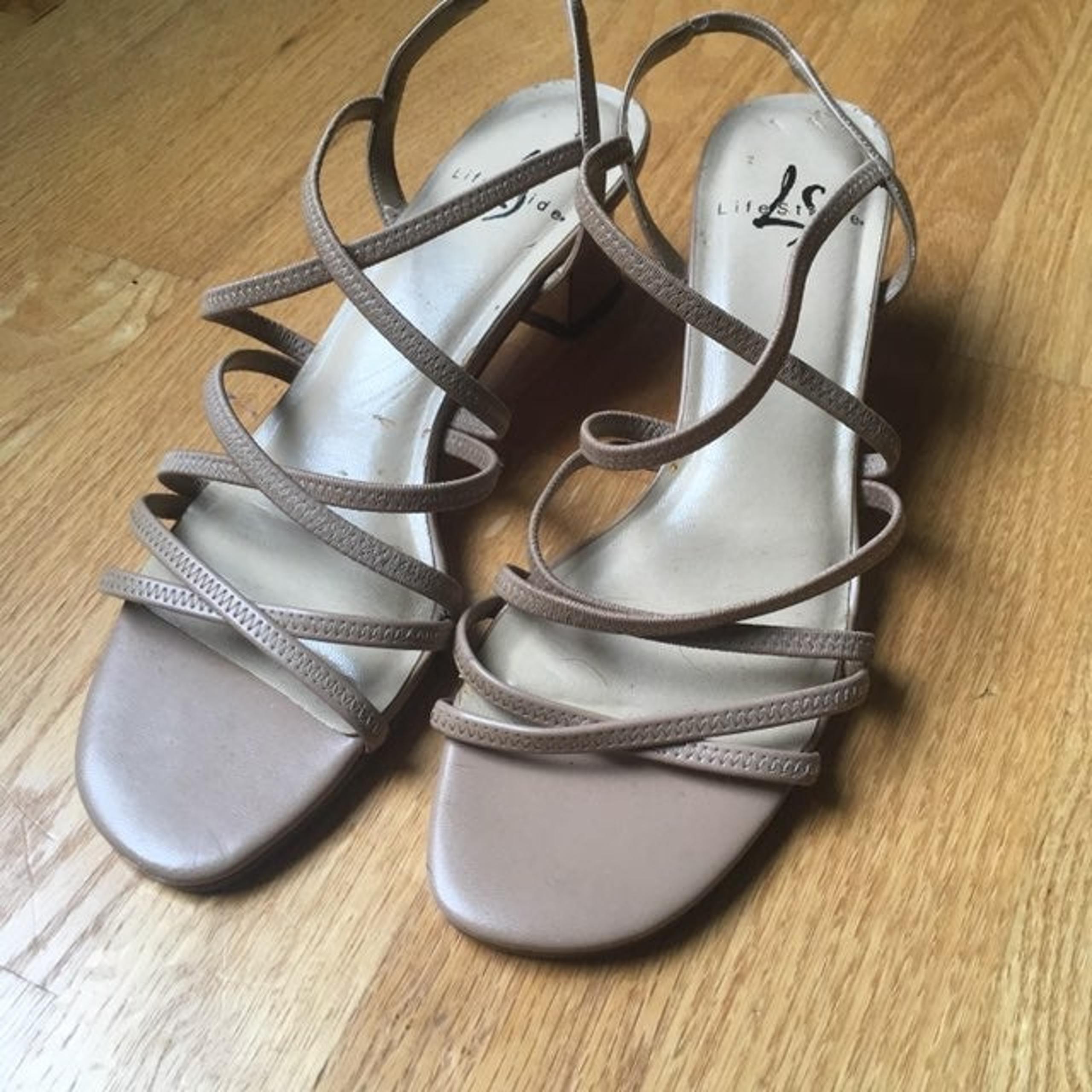 LifeStride Sandals