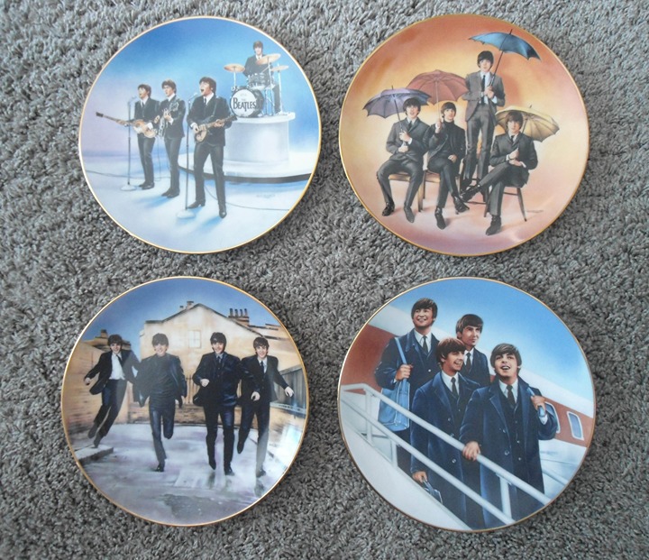 SET OF 4 BEATLES COLLECTOR PLATES WITH COA