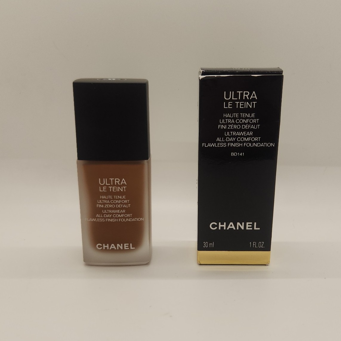 Chanel Ultra Le Teint Ultrawear All-Day Comfort Flawless Finish Foundation-BD141
