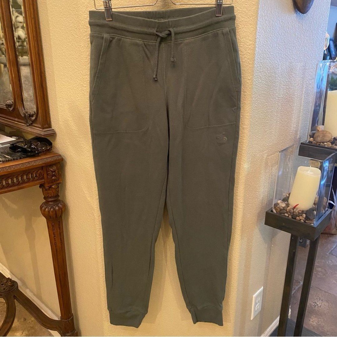 The North Face Men Green Thermal Jogger Pants Size Medium