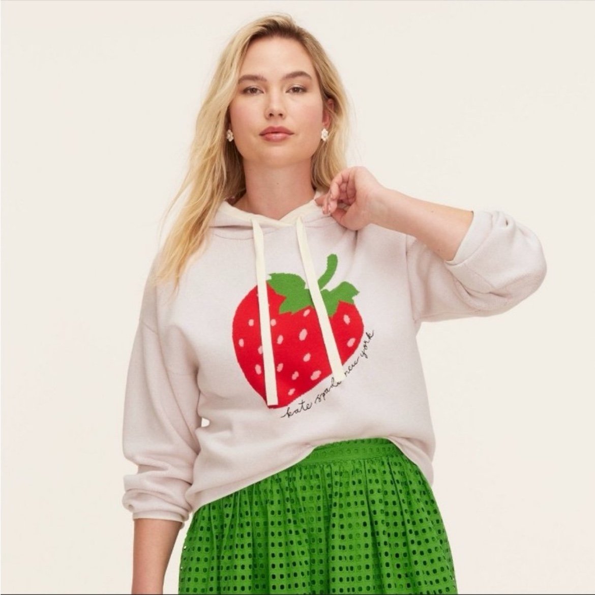 NWT kate spade new york x Target Cream Strawberry Hooded Sweatshirt, sz X-Large.