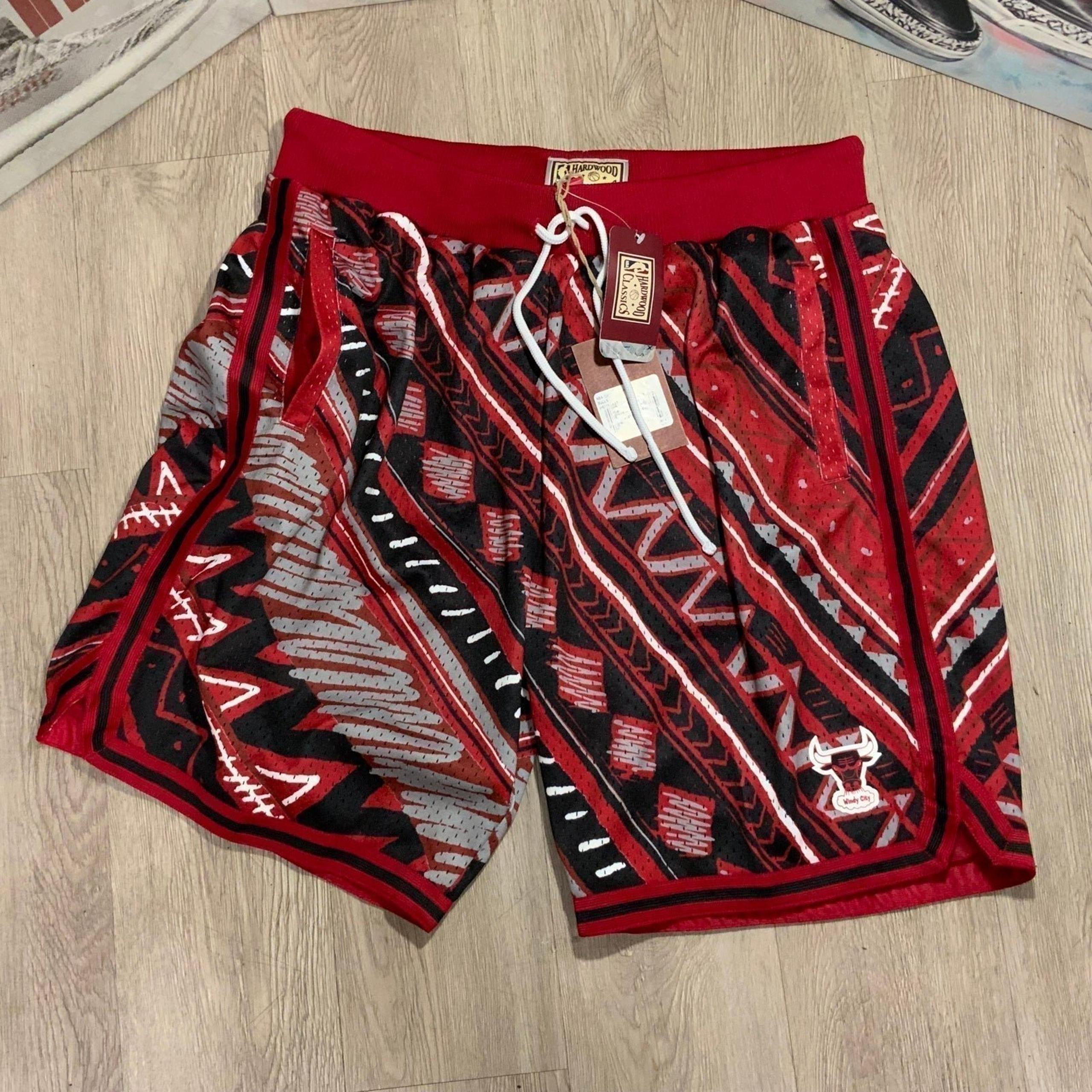 MITCHELL & NESS Chicago Bulls Game Day Pattern Mens Shorts S, L, Xl, 2Xl