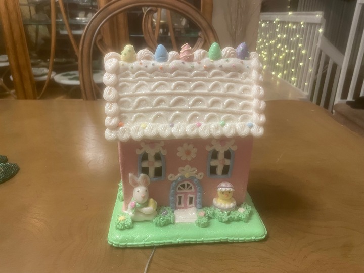 Beautiful Easter House Decoration That Lights Up.
