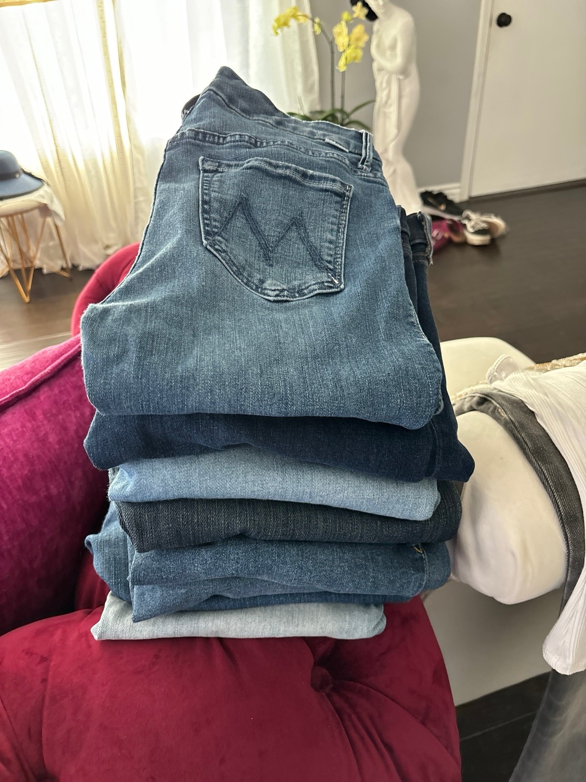 Haul of 8 pairs of women’s jeans size 27-28