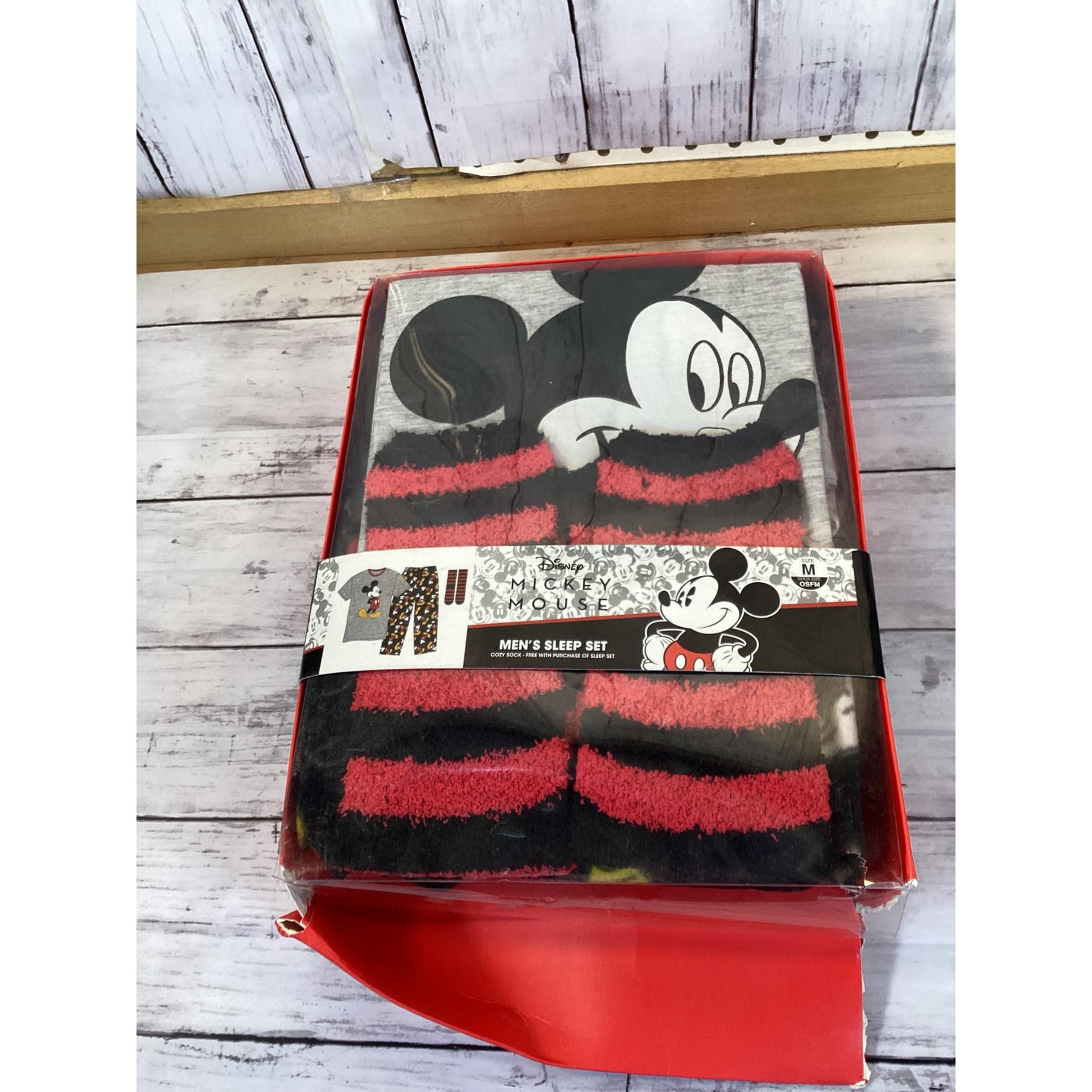NWT DISNEY MICKEY MOUSE 3 PC FLEECE PAJAMA AND SOCKS SET MEN'S SIZE MEDIUM