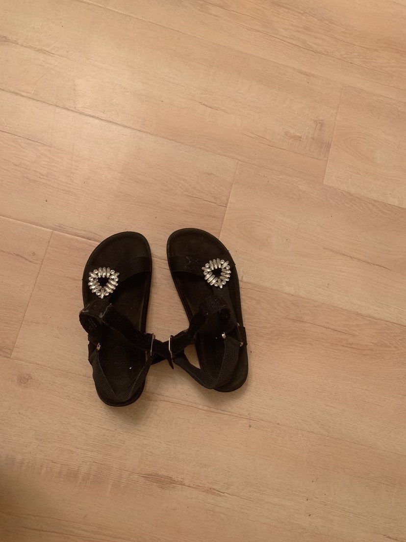 roger vivier sandals