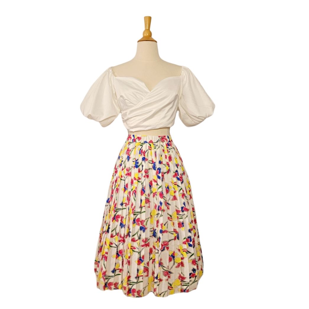 BANANA REP SKIRT FLORAL MIDI ACCORDION SIZE SMALL EUC