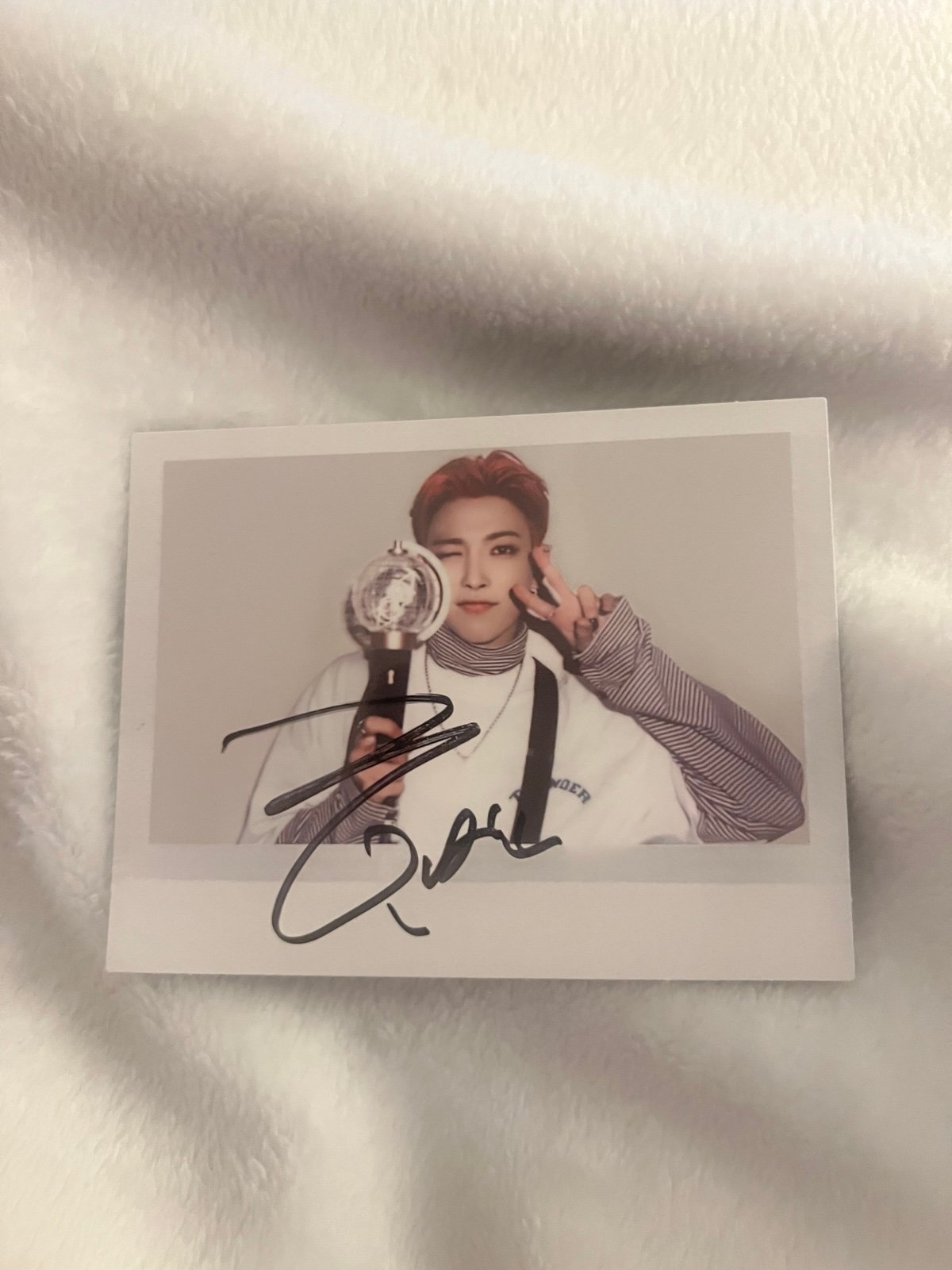 ATEEZ HONGJOONG SIGNED POLAROID