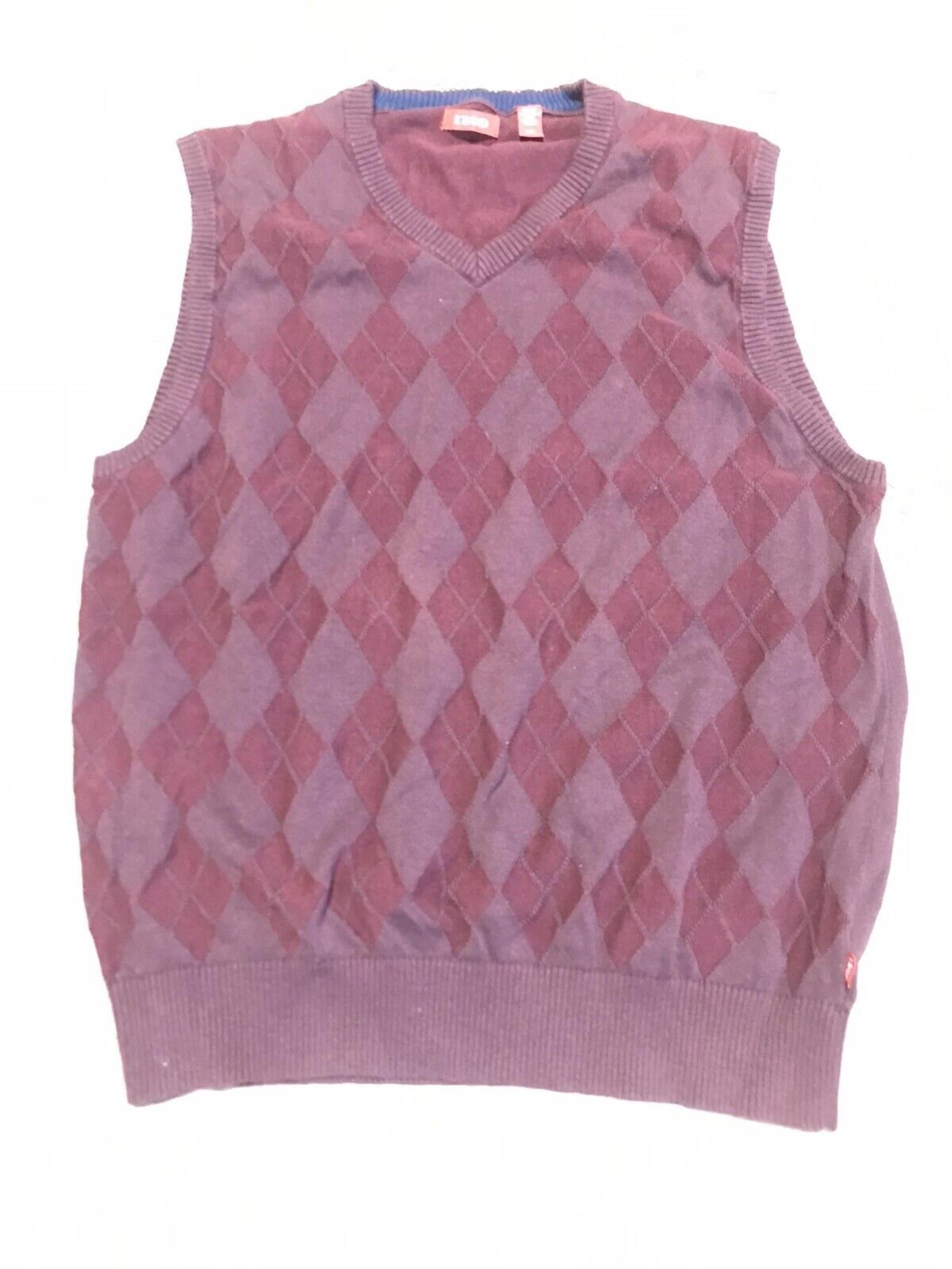 Izod Mens Diamond Patterned Sweater Vest Large Burgundy V-neck Pullover