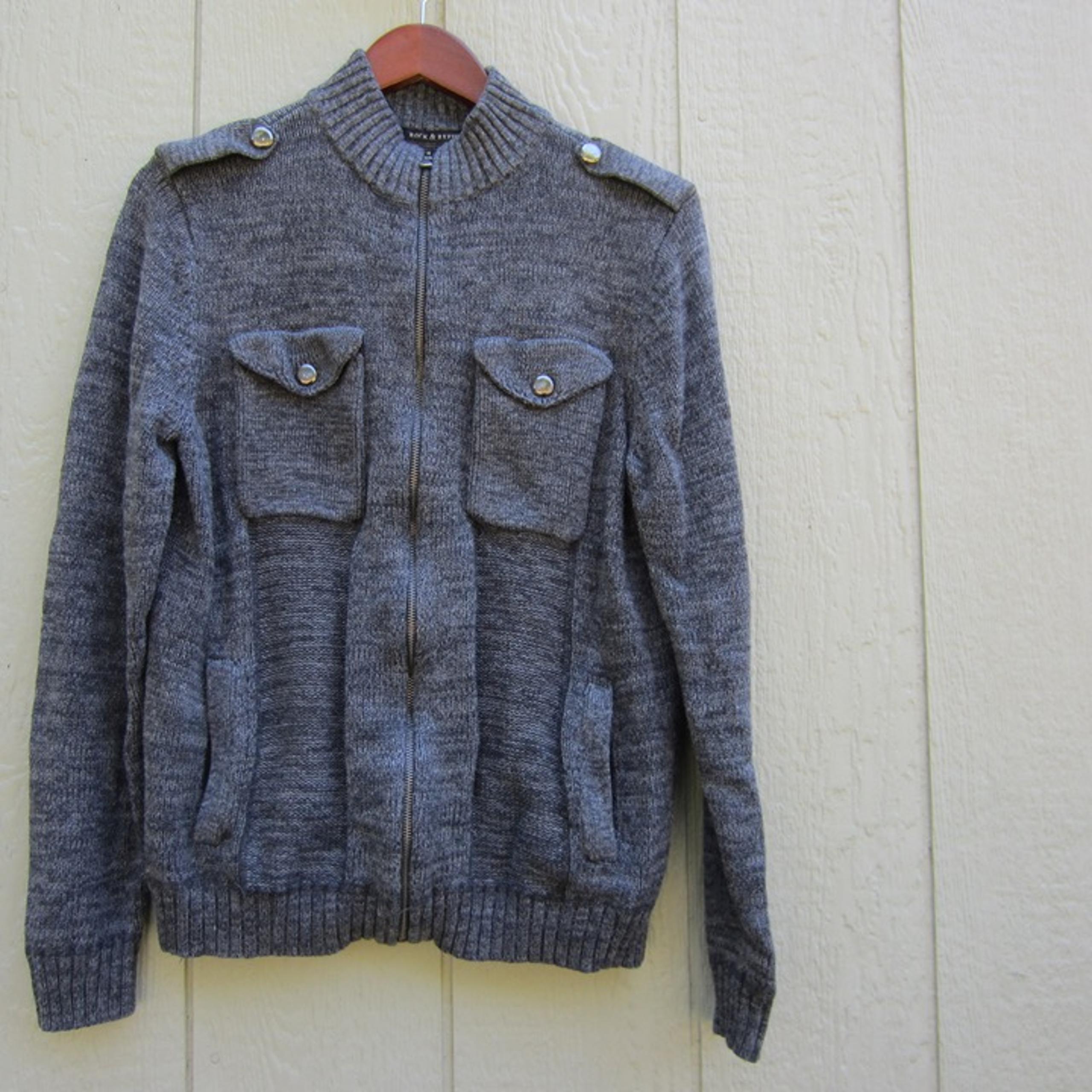Rock & Republic Jacket Sweater Gray Long Sleeve Full Zip Men's L Pockets Comfy