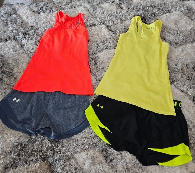 Under Armour womens sets