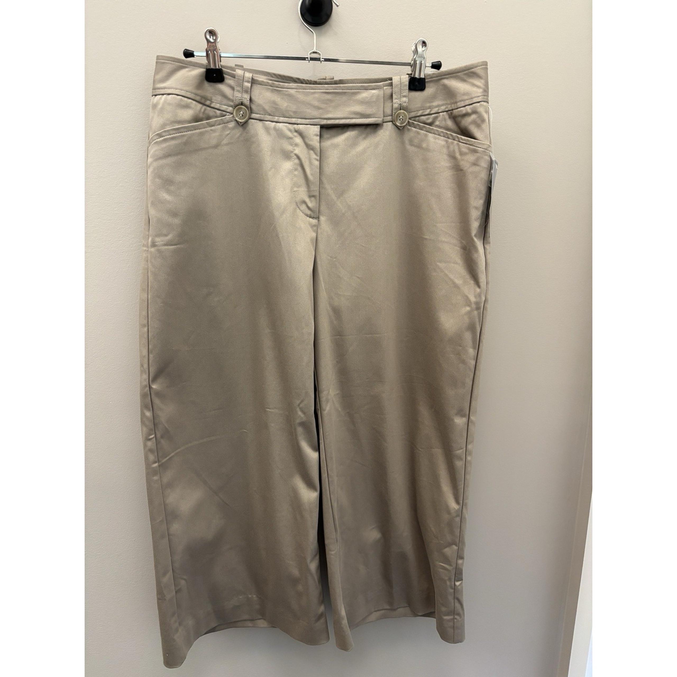 NWT Worthington Pants Women's 8P Beige Modern Fit flat front Cropped  MSRP: $36