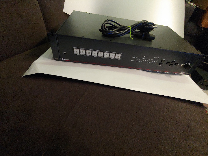 Extron IN1608 xi MA 70 8-input Scaling Presentation Switcher