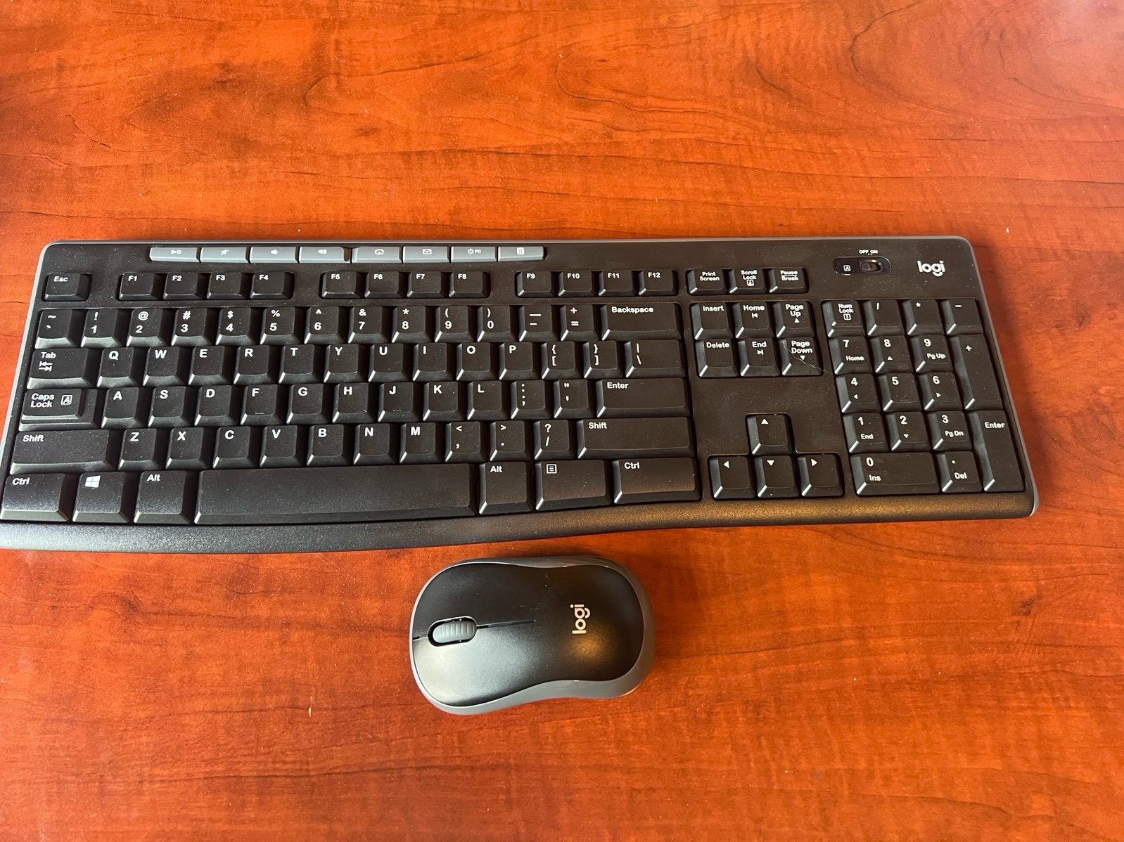 Logi Wireless Keyboard, Mouse & USB Combo K270 Black Used For A Few Days
