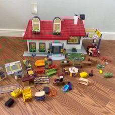 Playmobil 3965 Modern House and many extras