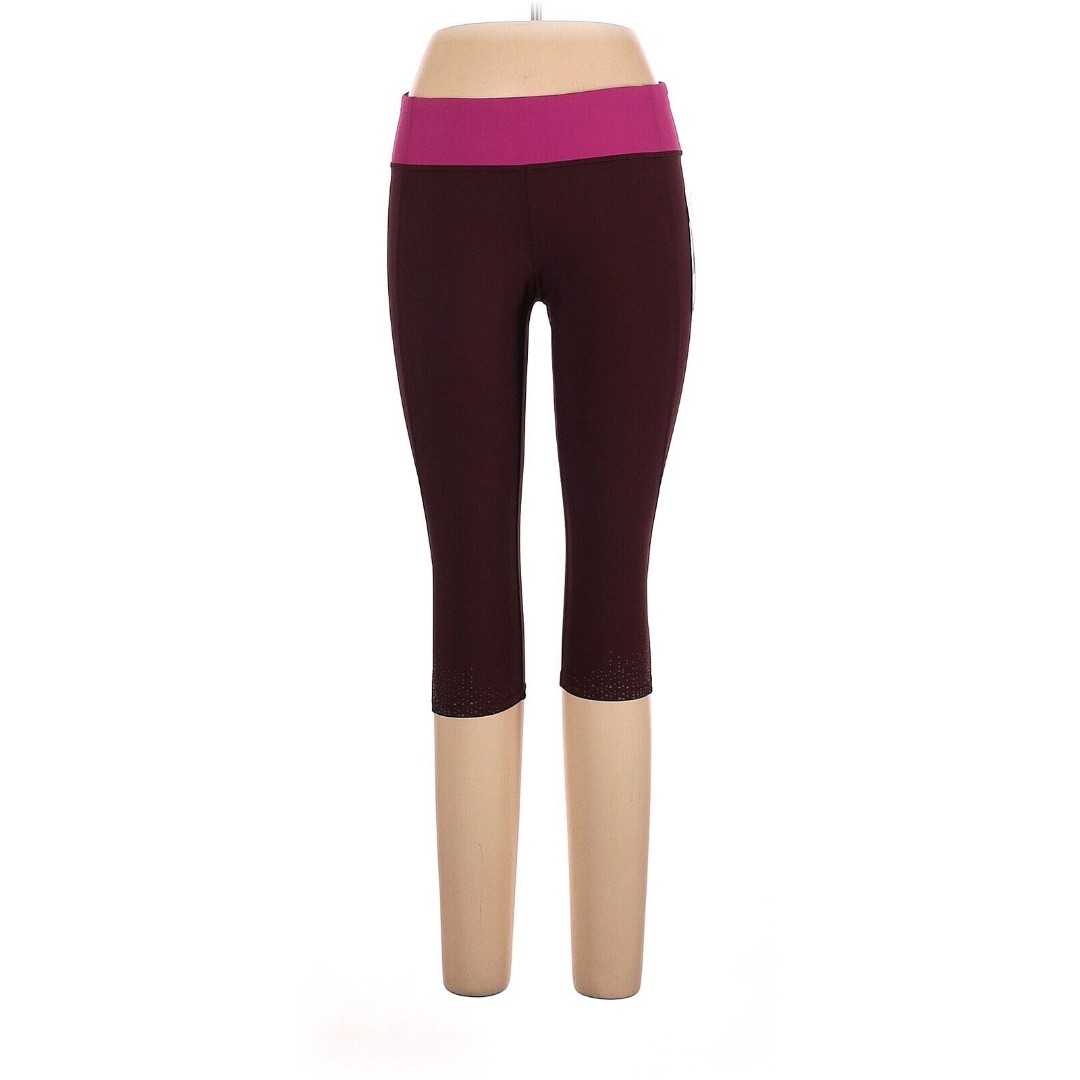 LULULEMON ATHLETICA Bordeaux Drama Raspberry Tight Stuff Crop - US 10