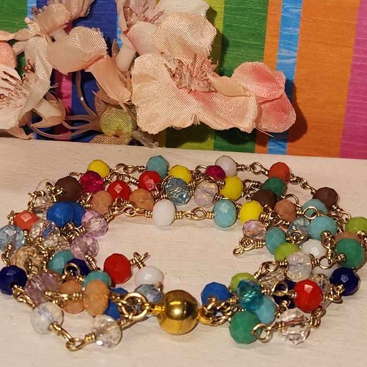 #2333, VINTAGE VENETIAN BRACELET, 5 LAYERS. MAGNET CLASP. 7.5