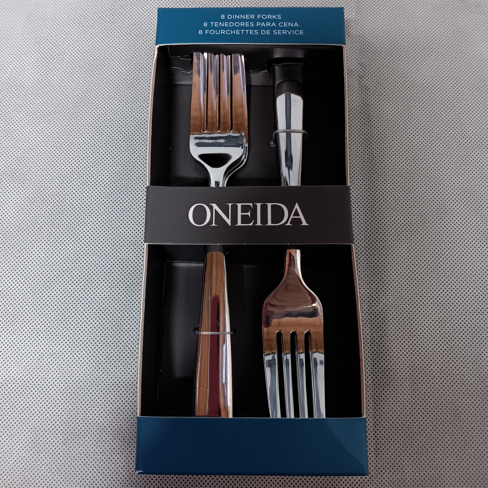 Oneida Monolith Dinner Forks 8 Stainless Steel 8 Glossy Flat Tip NIB