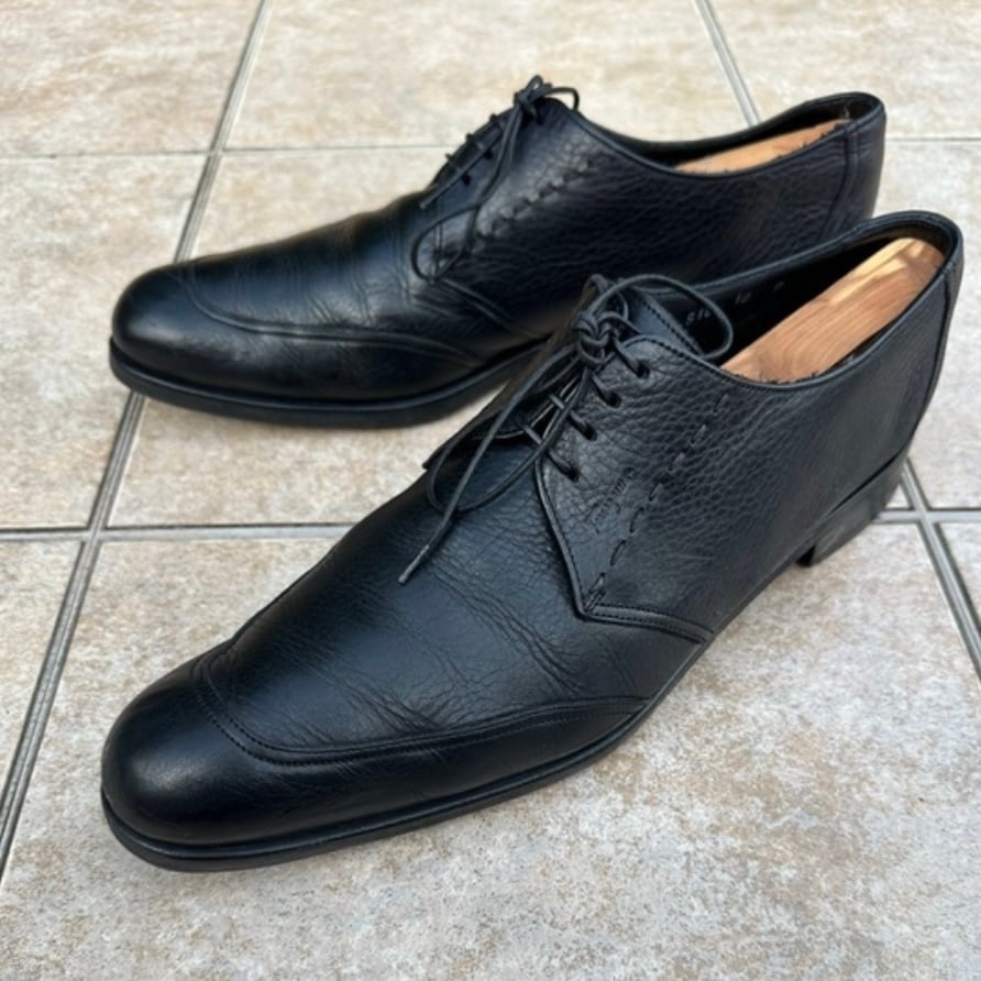 Salvatore Ferragamo black leather shoes size 10